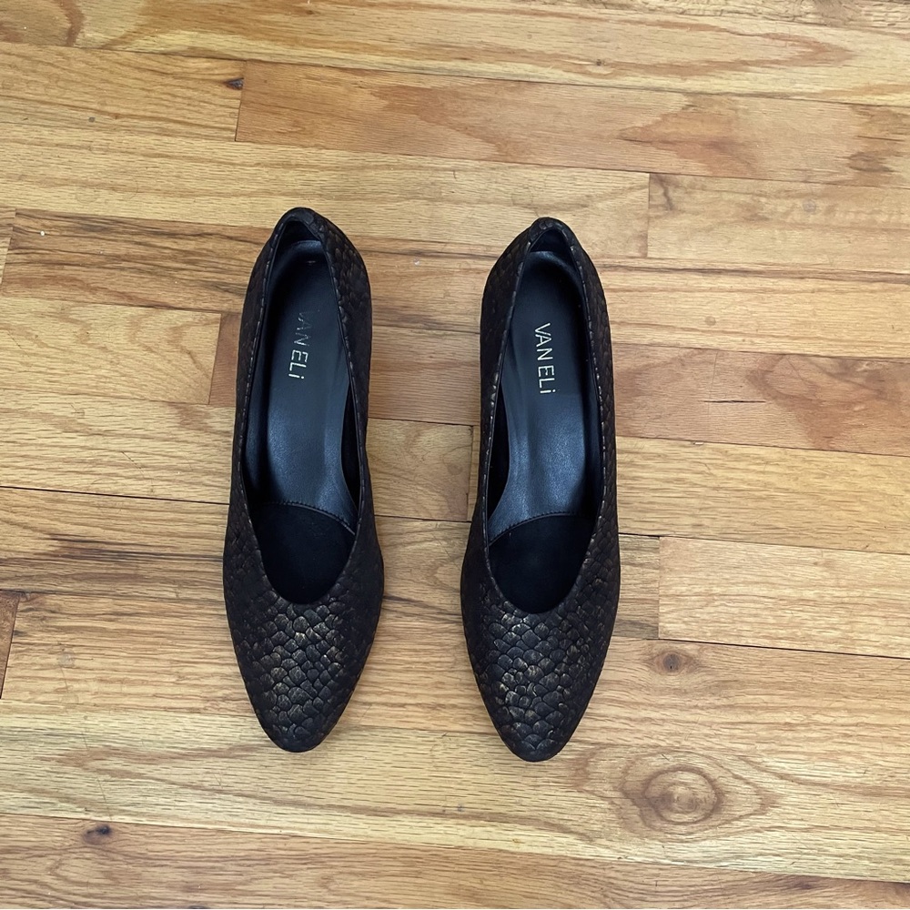 Women’s Vanneli black and gold  suede shoes
